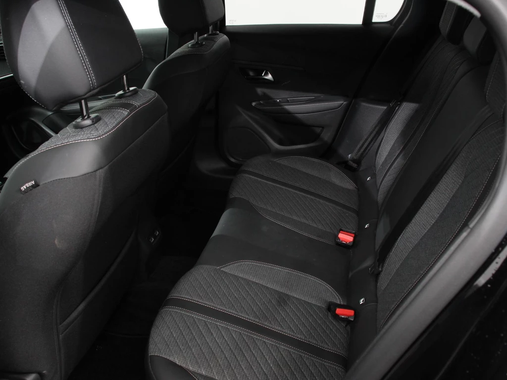Peugeot e-208 – foto 23