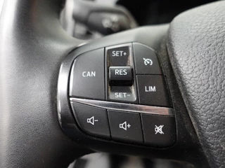 Ford Transit Custom – thumbnail 13