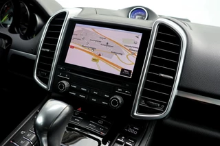Porsche Cayenne – thumbnail 19