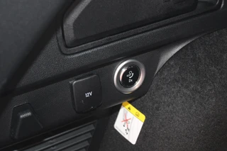 Ford Kuga – thumbnail 32