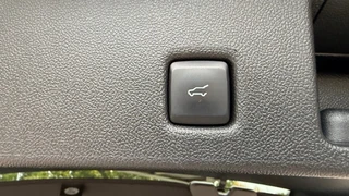 Ford Kuga – thumbnail 22