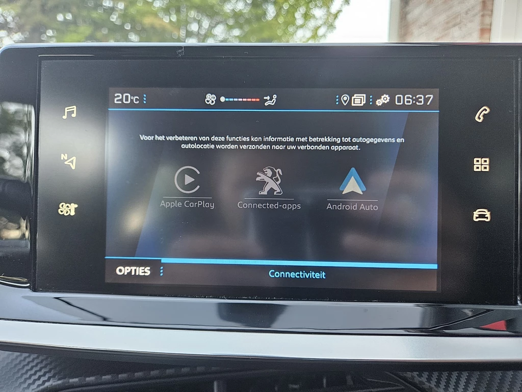Peugeot 208 – foto 11