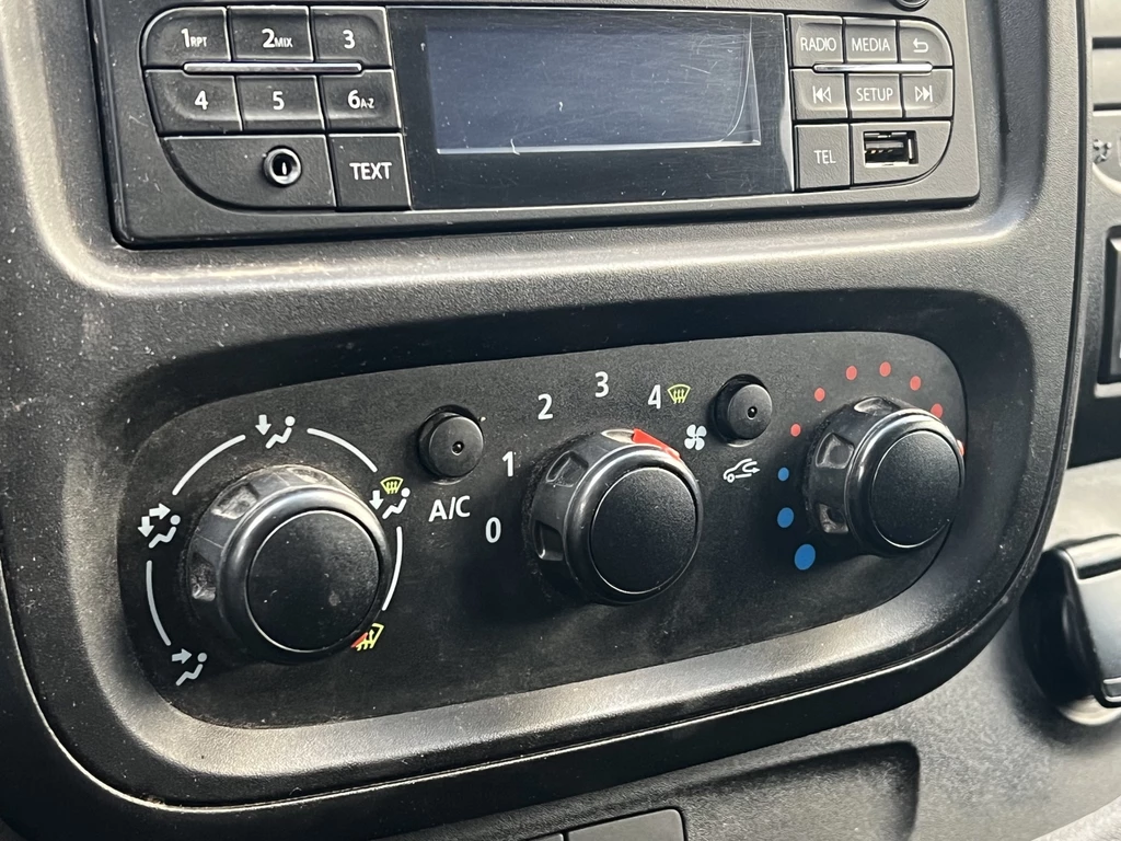 Renault Trafic – foto 15