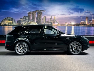 Porsche Cayenne – thumbnail 7