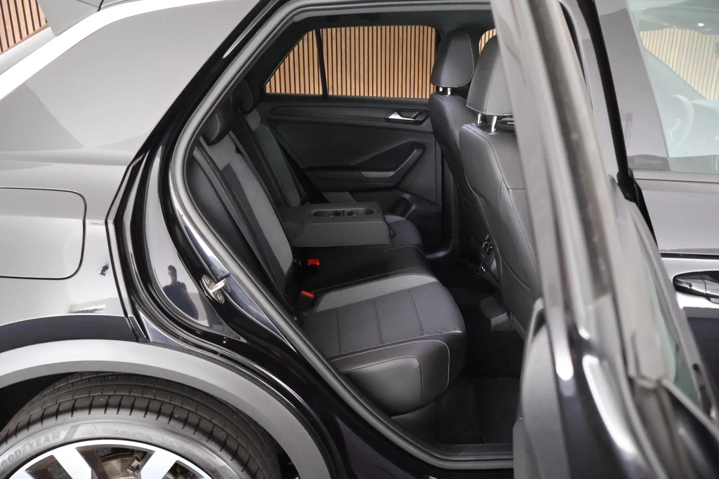 Volkswagen T-Roc – foto 10