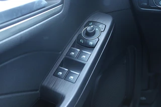 Ford Kuga – thumbnail 18