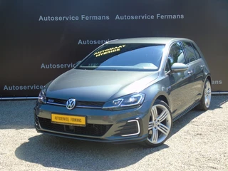 Volkswagen Golf – thumbnail 1