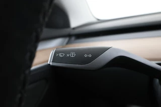Tesla Model 3 – thumbnail 20