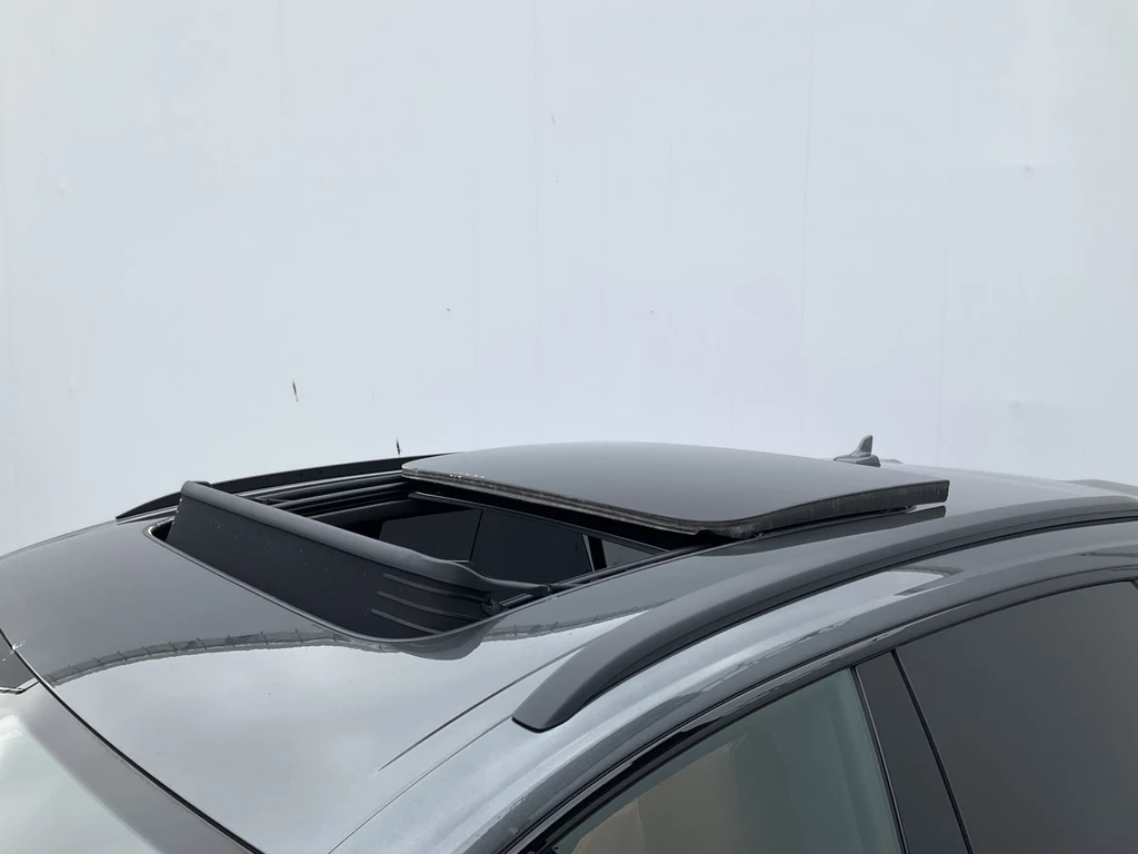 Audi RSQ8 – foto 25