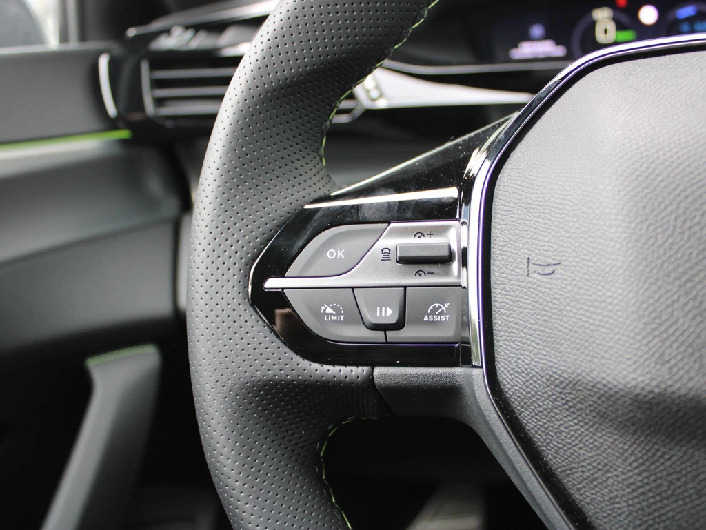 Peugeot e-308 – foto 18