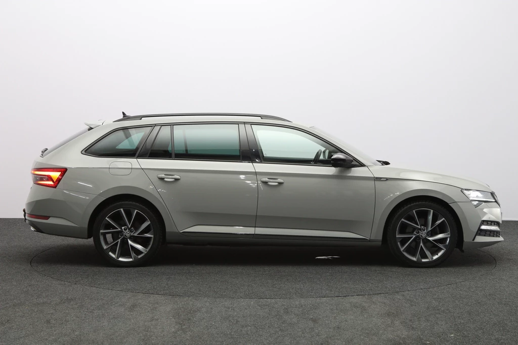 Škoda Superb – foto 6