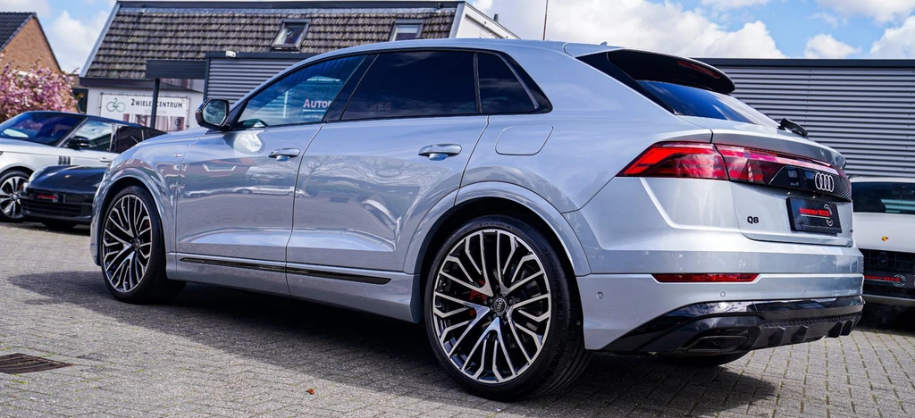Audi Q8 – foto 3