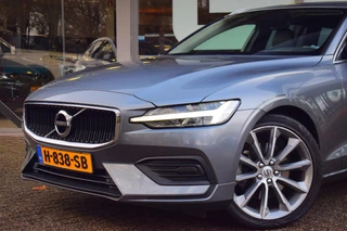 Volvo V60 – thumbnail 2