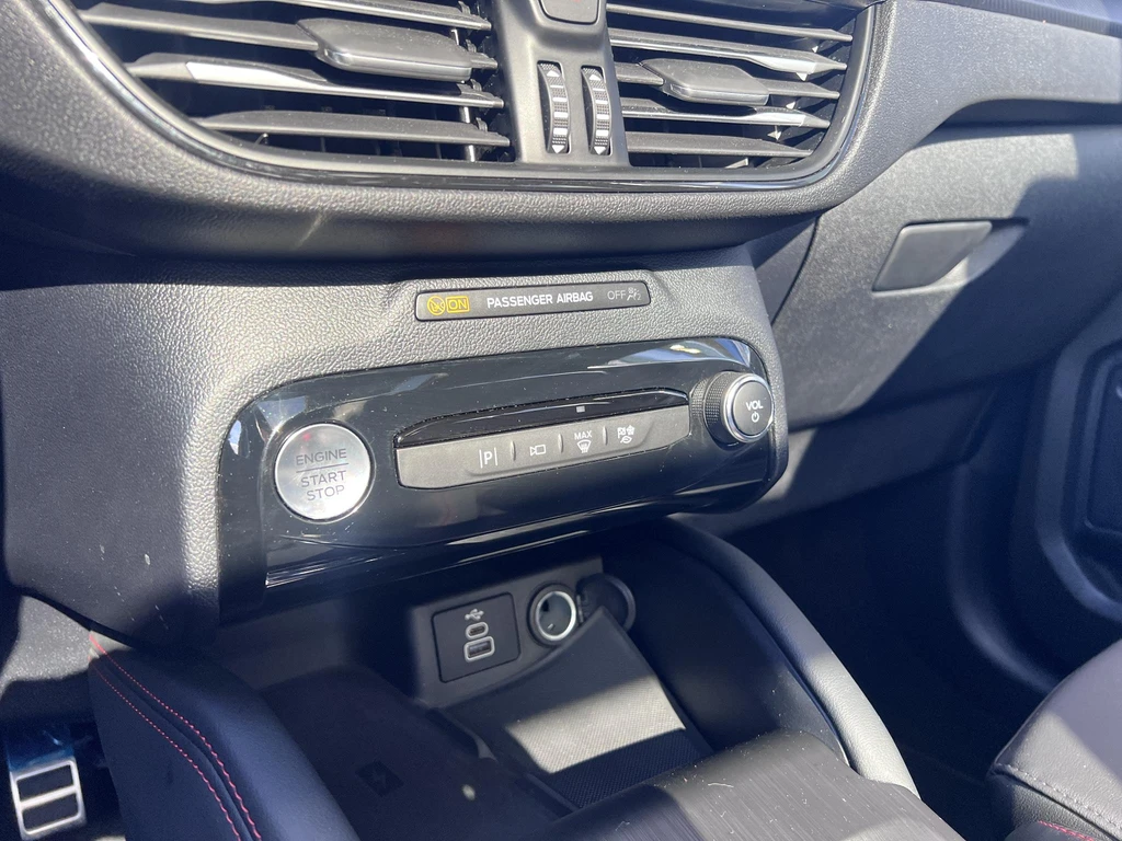 Ford Kuga – foto 30