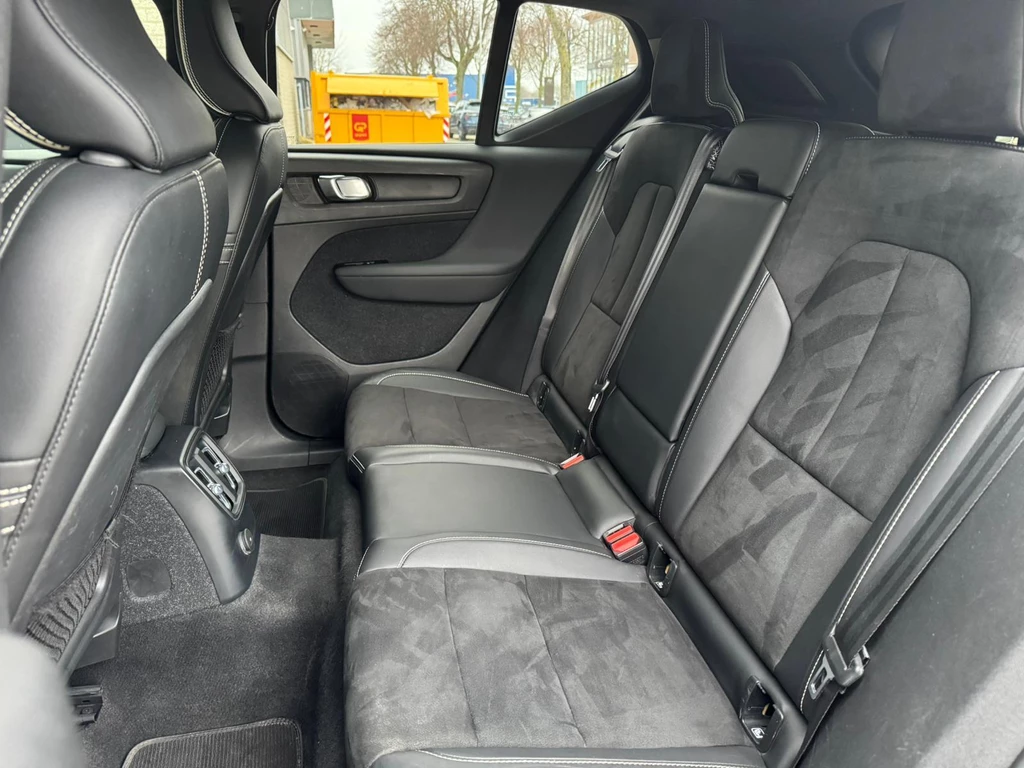 Volvo XC40 – foto 27