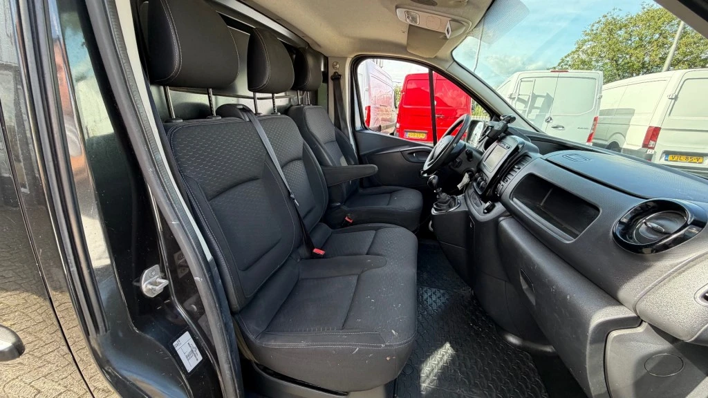 Opel Vivaro – foto 10