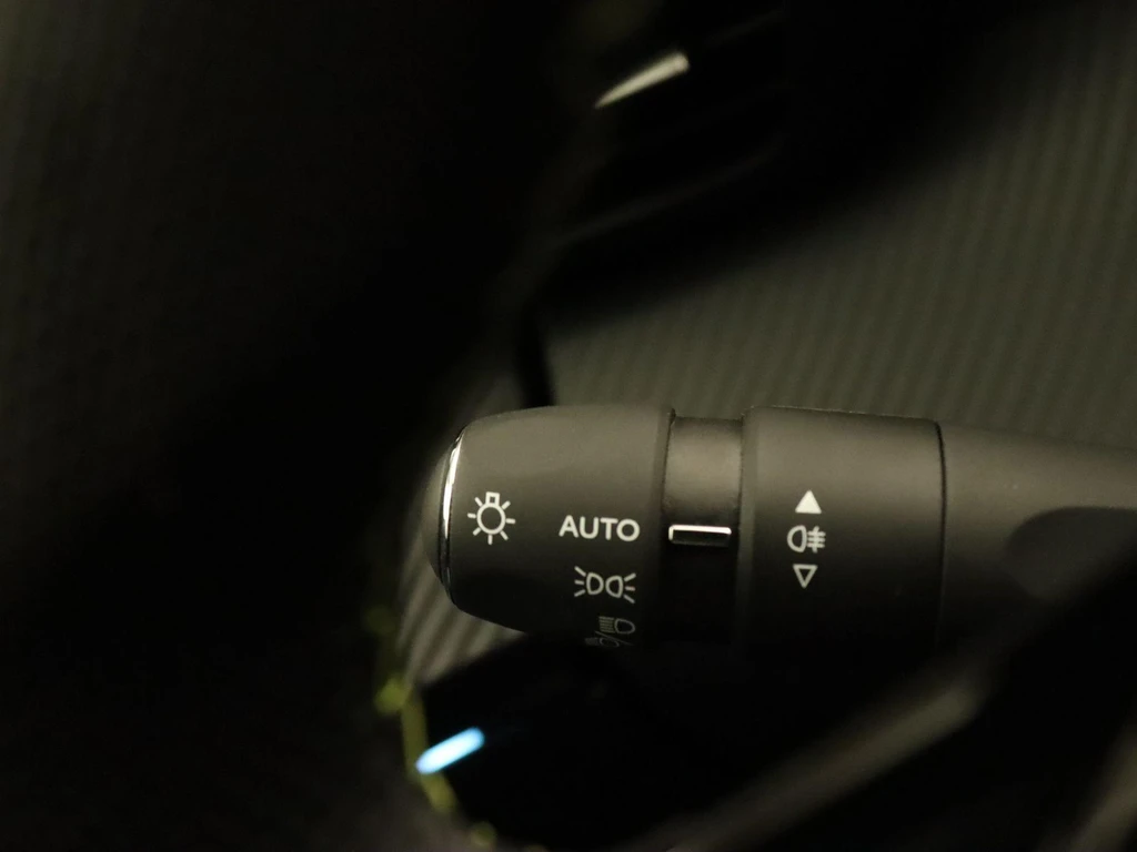 Peugeot e-2008 – foto 24