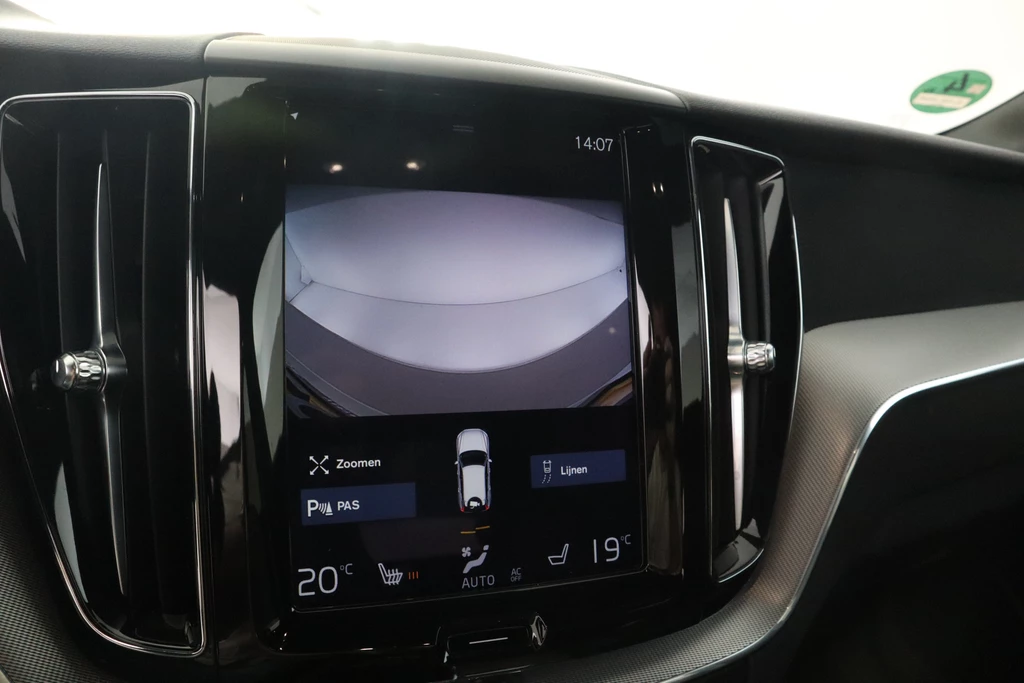 Volvo XC60 – foto 32