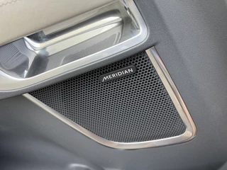 Jaguar E-PACE – thumbnail 18