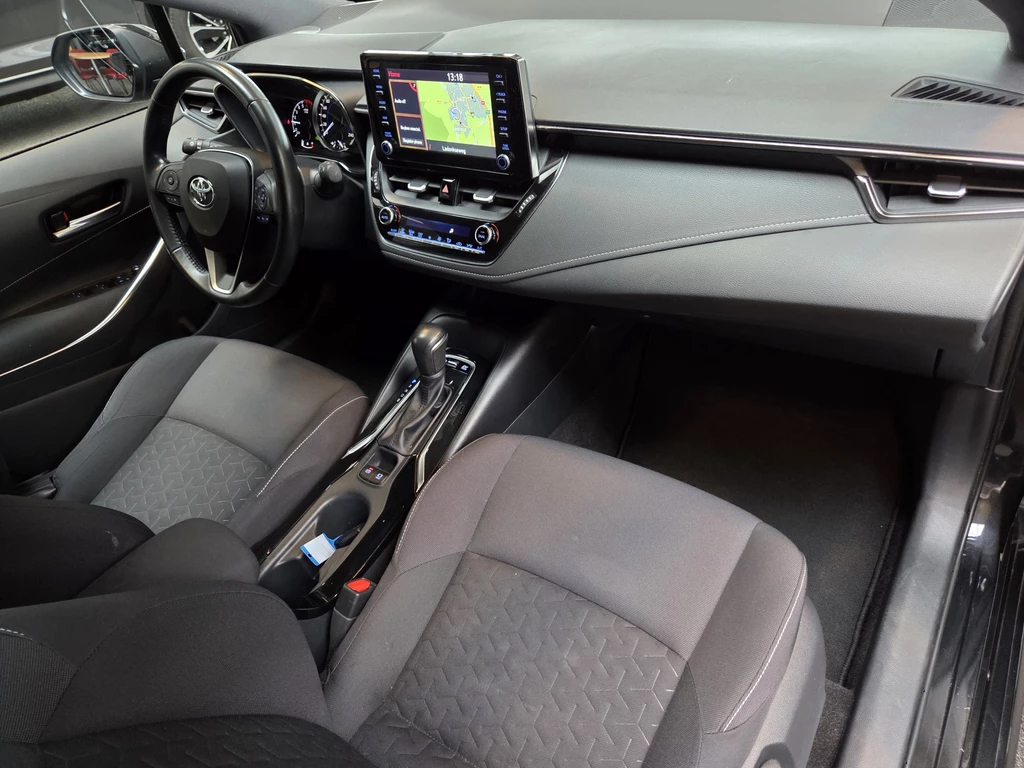 Toyota Corolla Touring Sports – foto 18