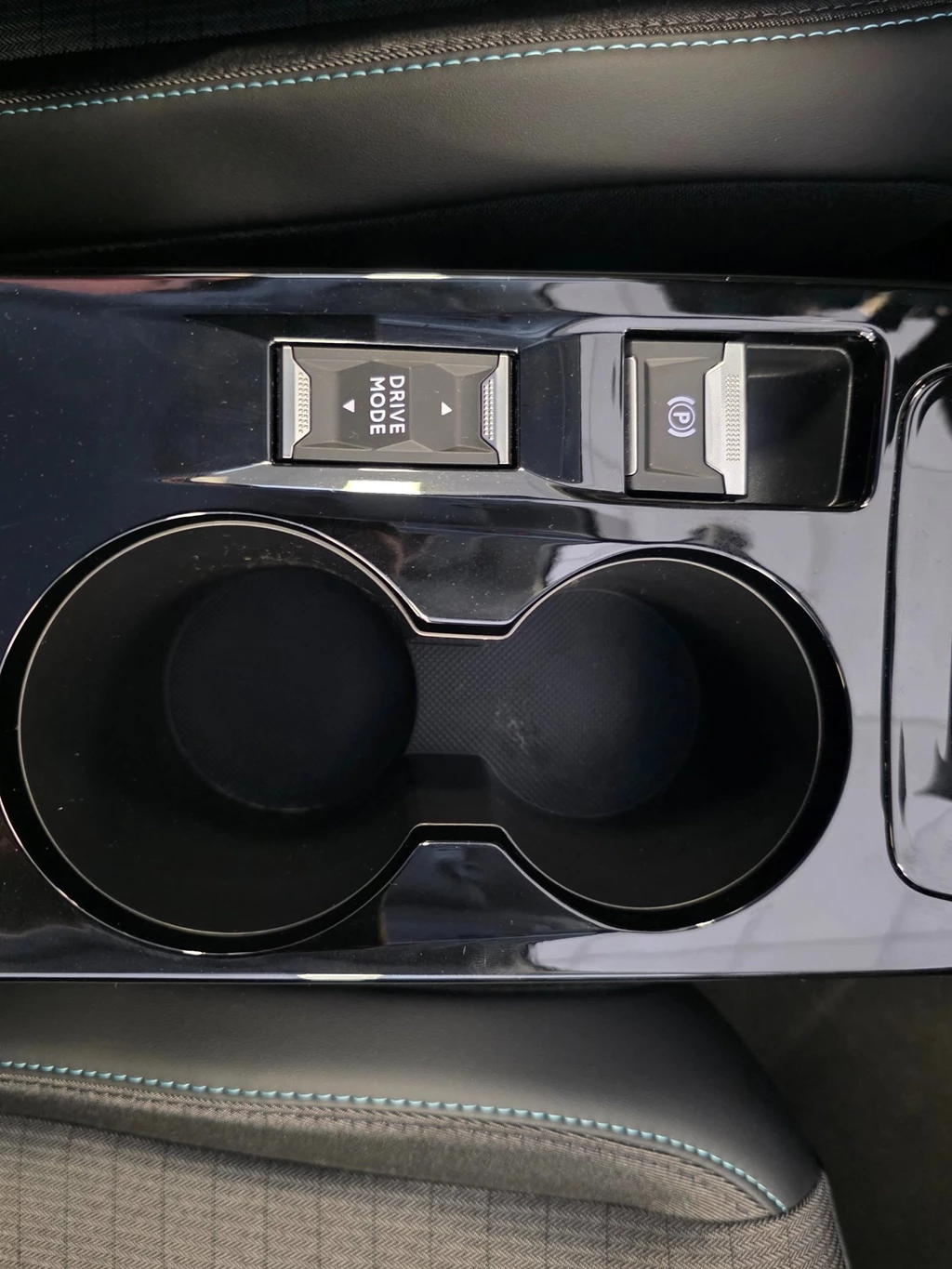 Peugeot 208 – foto 13