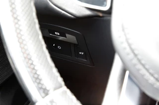 Land Rover Range Rover Velar – thumbnail 54