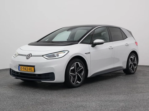 Volkswagen ID.3 First Plus 58 kWh | CAMERA | ADAPTIVE | STOEL- EN STUURVERW.
