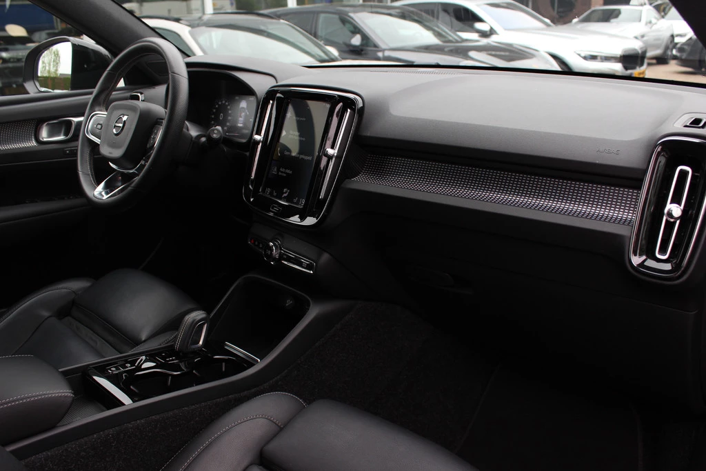 Volvo XC40 – foto 6