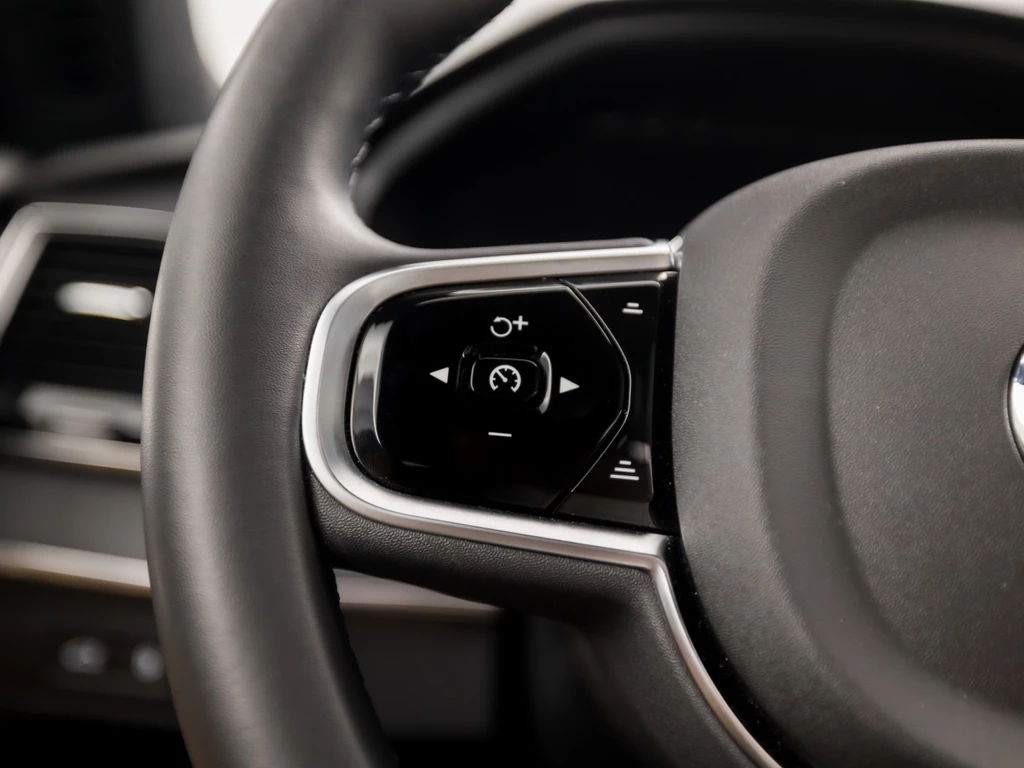 Volvo XC90 – foto 22