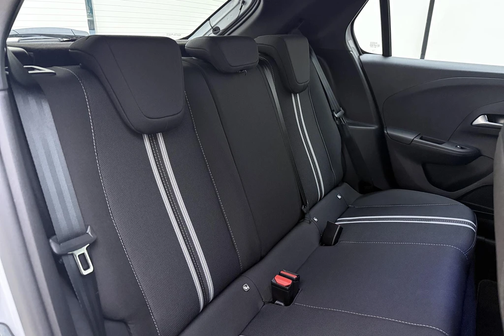 Opel Corsa-e – foto 16