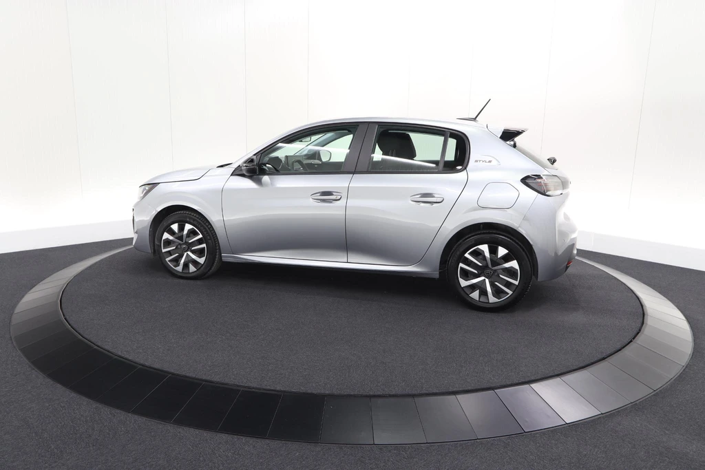 Peugeot 208 – foto 4