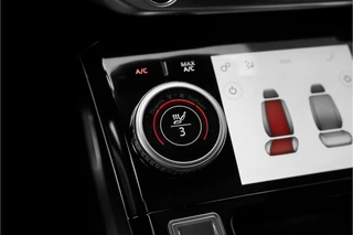 Jaguar I-PACE – thumbnail 28