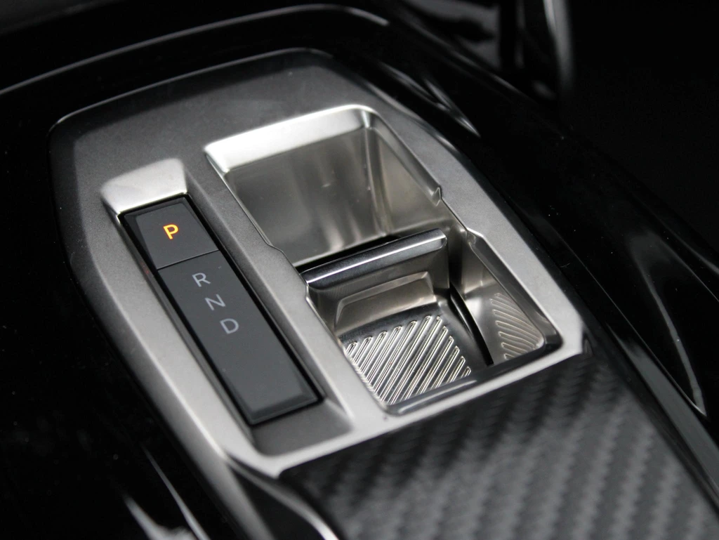 Peugeot 208 – foto 25