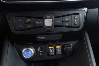 Nissan Leaf – thumbnail 35