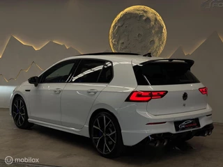 Volkswagen Golf – thumbnail 4