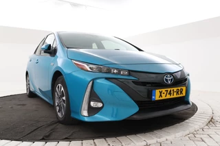 Toyota Prius – thumbnail 6
