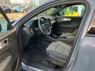 Volvo XC40 – thumbnail 4