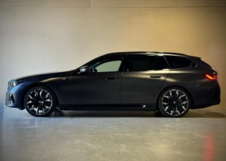 BMW i5 – thumbnail 3
