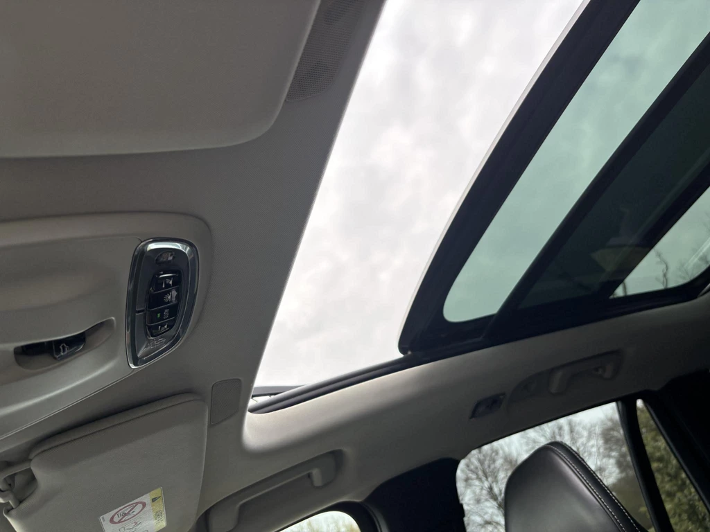 Volvo XC90 – foto 23