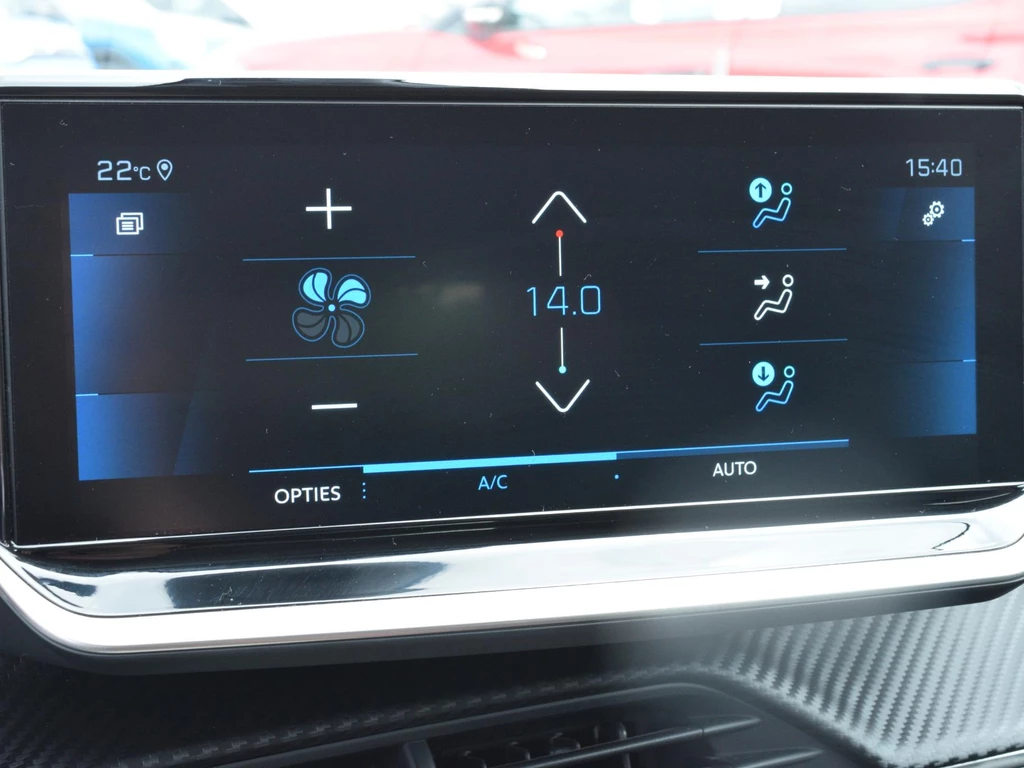 Peugeot 208 – foto 13