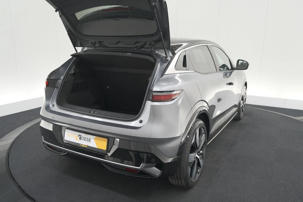Renault Megane E-Tech – foto 12