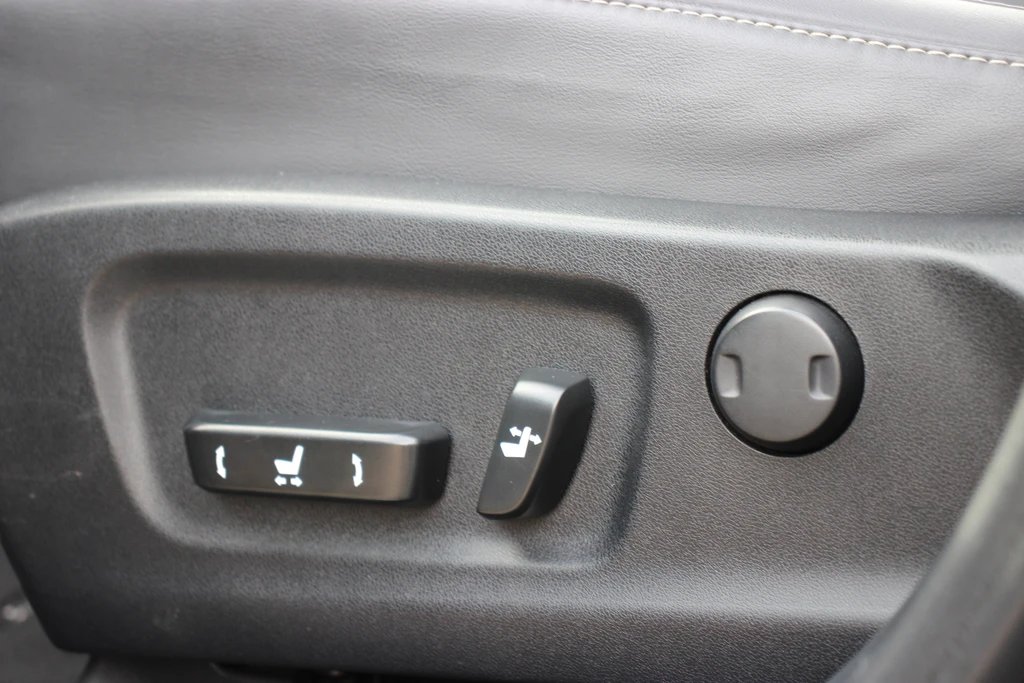 Lexus RX – foto 18