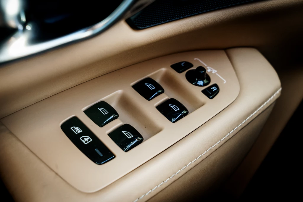 Volvo S90 – foto 37