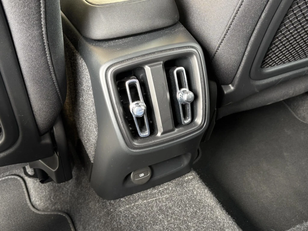 Volvo XC40 – foto 35