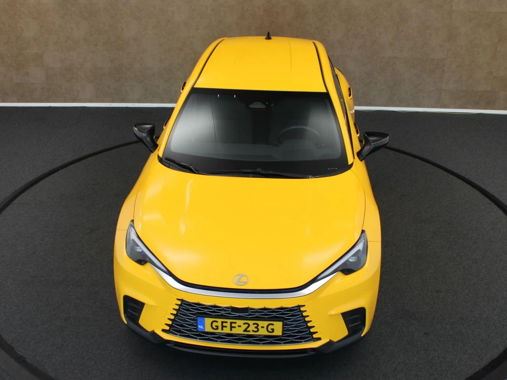 Lexus LBX – foto 9