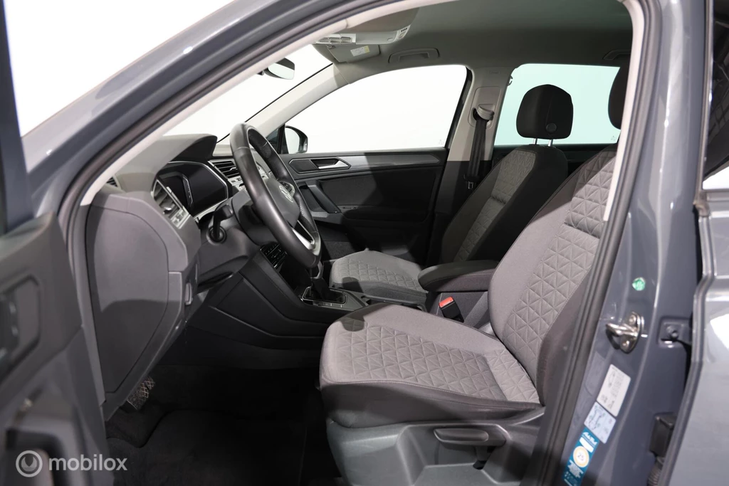Volkswagen Tiguan – foto 11