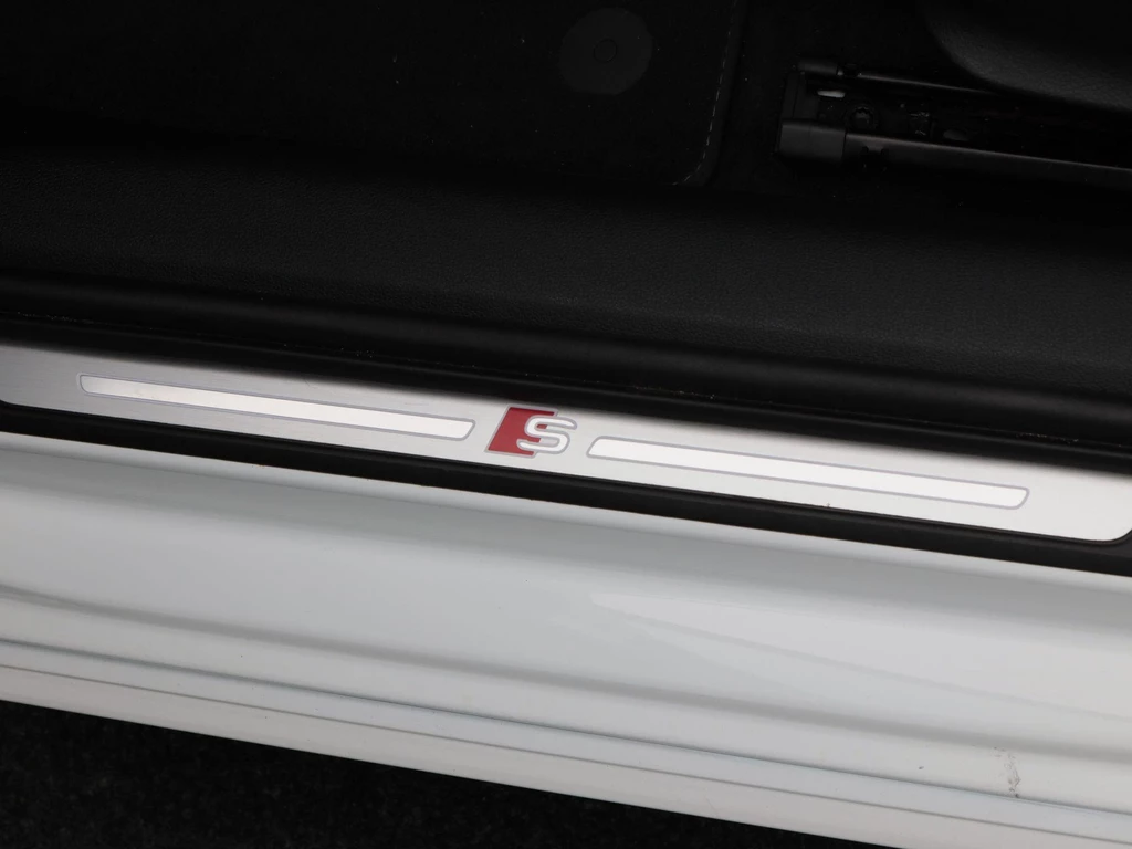 Audi A4 – foto 22