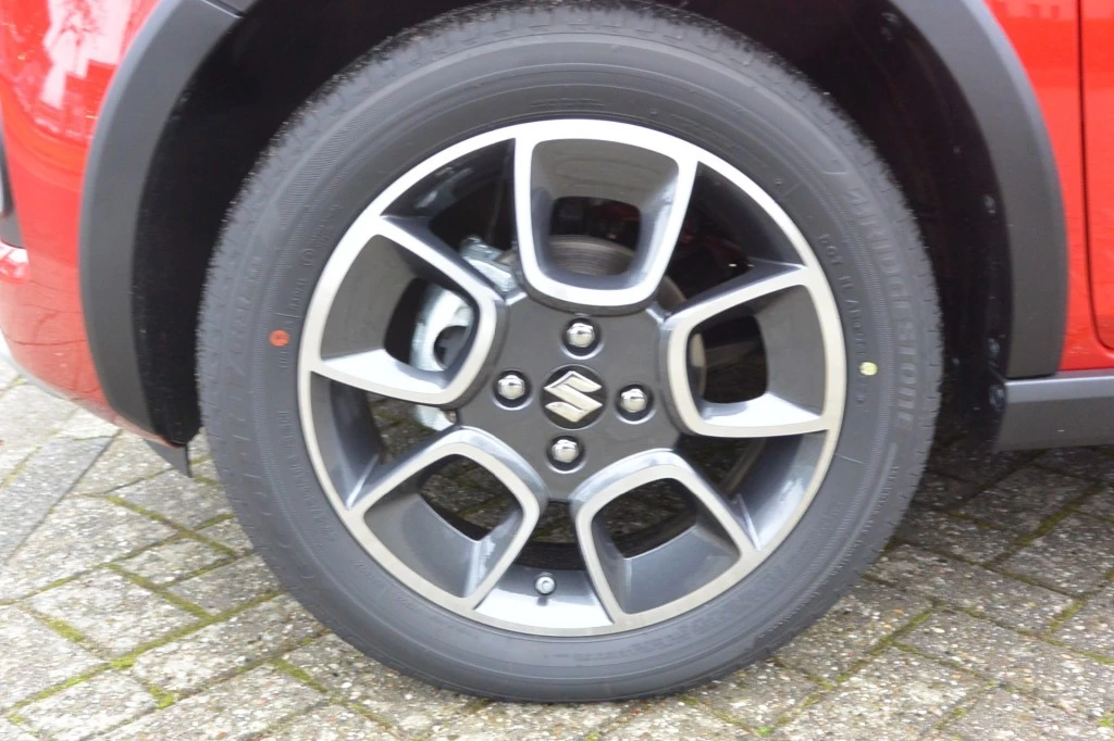 Suzuki Ignis – foto 13
