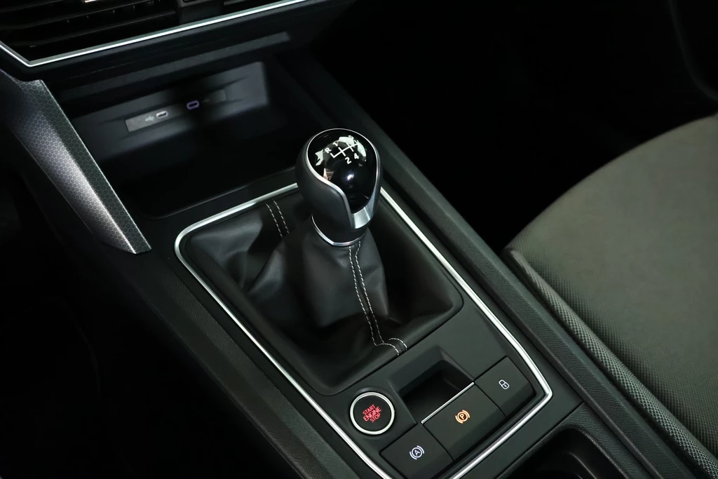 SEAT Leon – foto 31