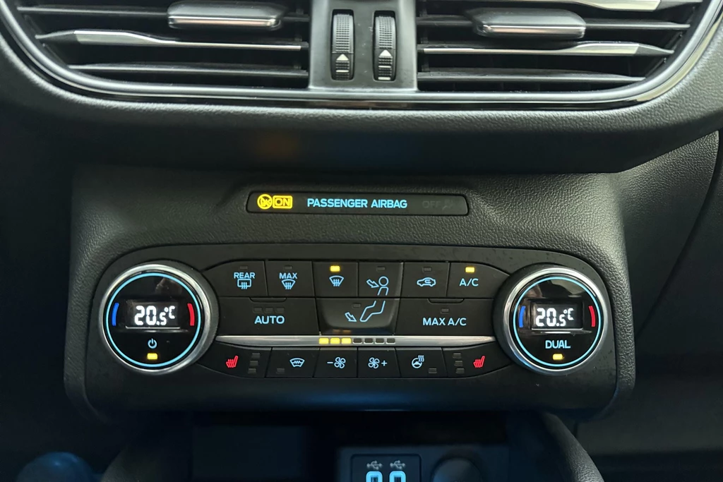 Ford Kuga – foto 30